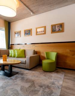 Feldberger Hof Zimmer Family Appartement Wohnzimmer