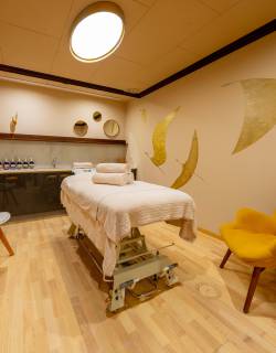 Wellness Anwendungsraum im Feldberger Hof