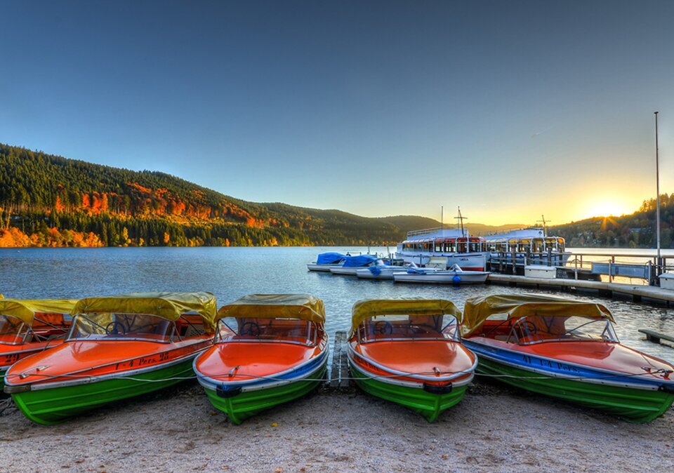 Tretboote am Titisee